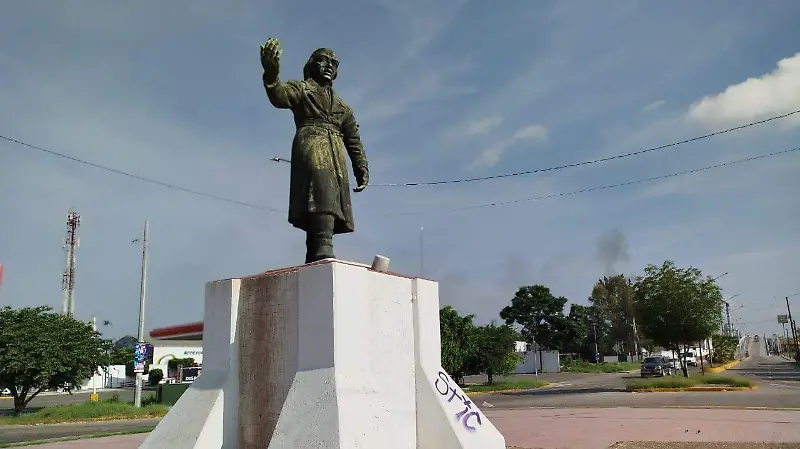 Trabajo-guarda-riqueza-historica